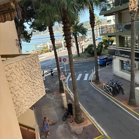 Apartment With Perfect Location And View Antibes